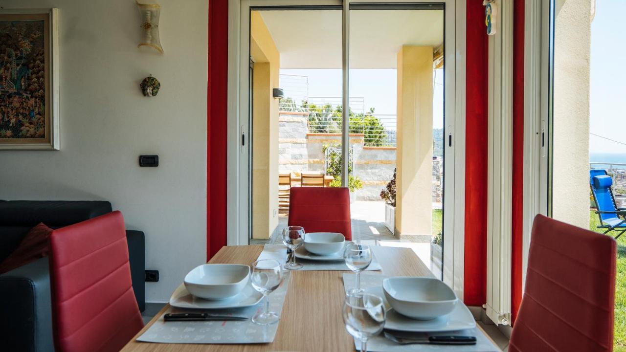 Italianway - Delle Ginestre 28 Appartement Marina dʼMarina dʼAndora Buitenkant foto