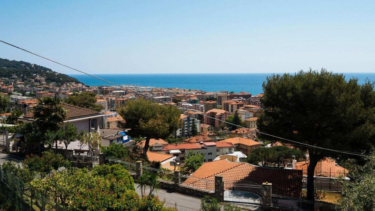 Italianway - Delle Ginestre 28 Appartement Marina dʼMarina dʼAndora Buitenkant foto