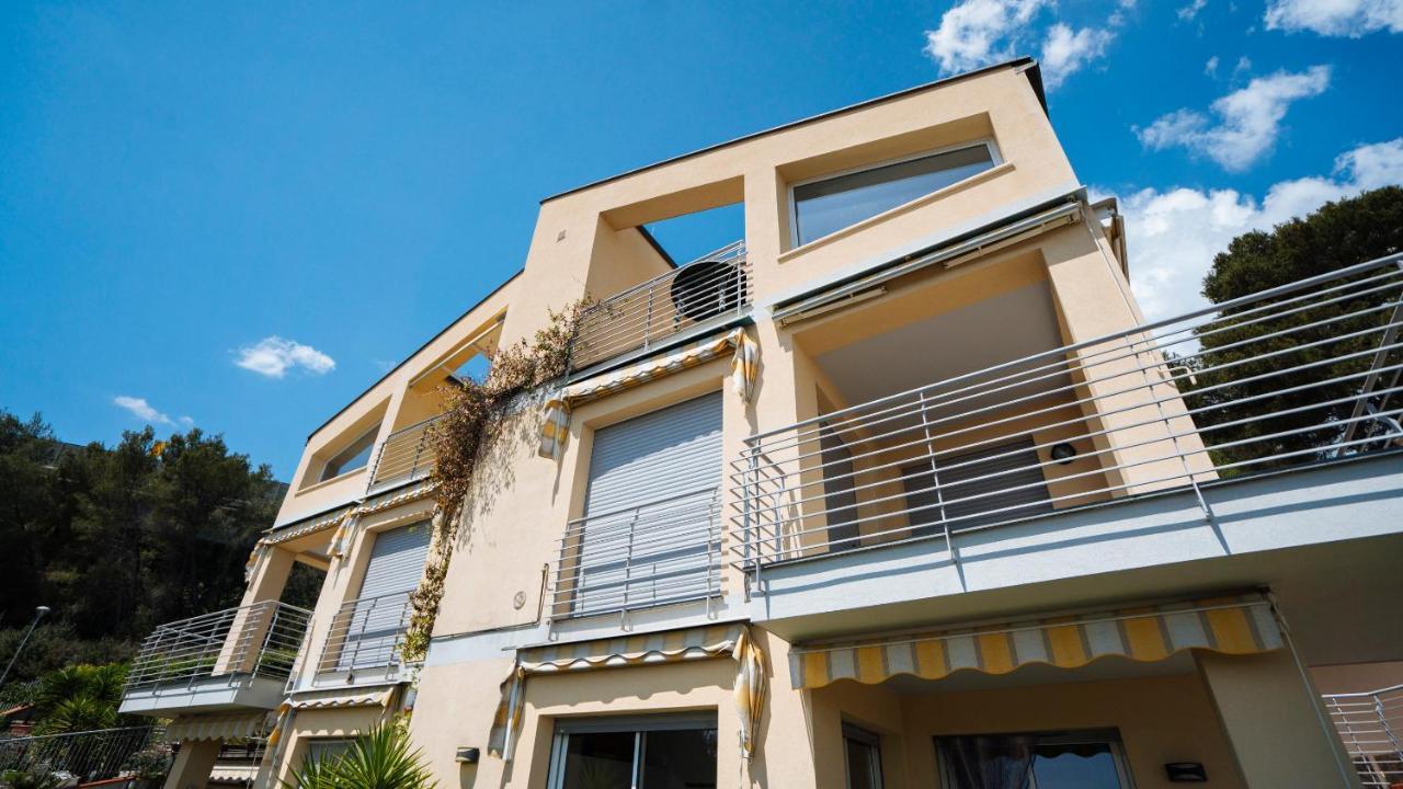 Italianway - Delle Ginestre 28 Appartement Marina dʼMarina dʼAndora Buitenkant foto