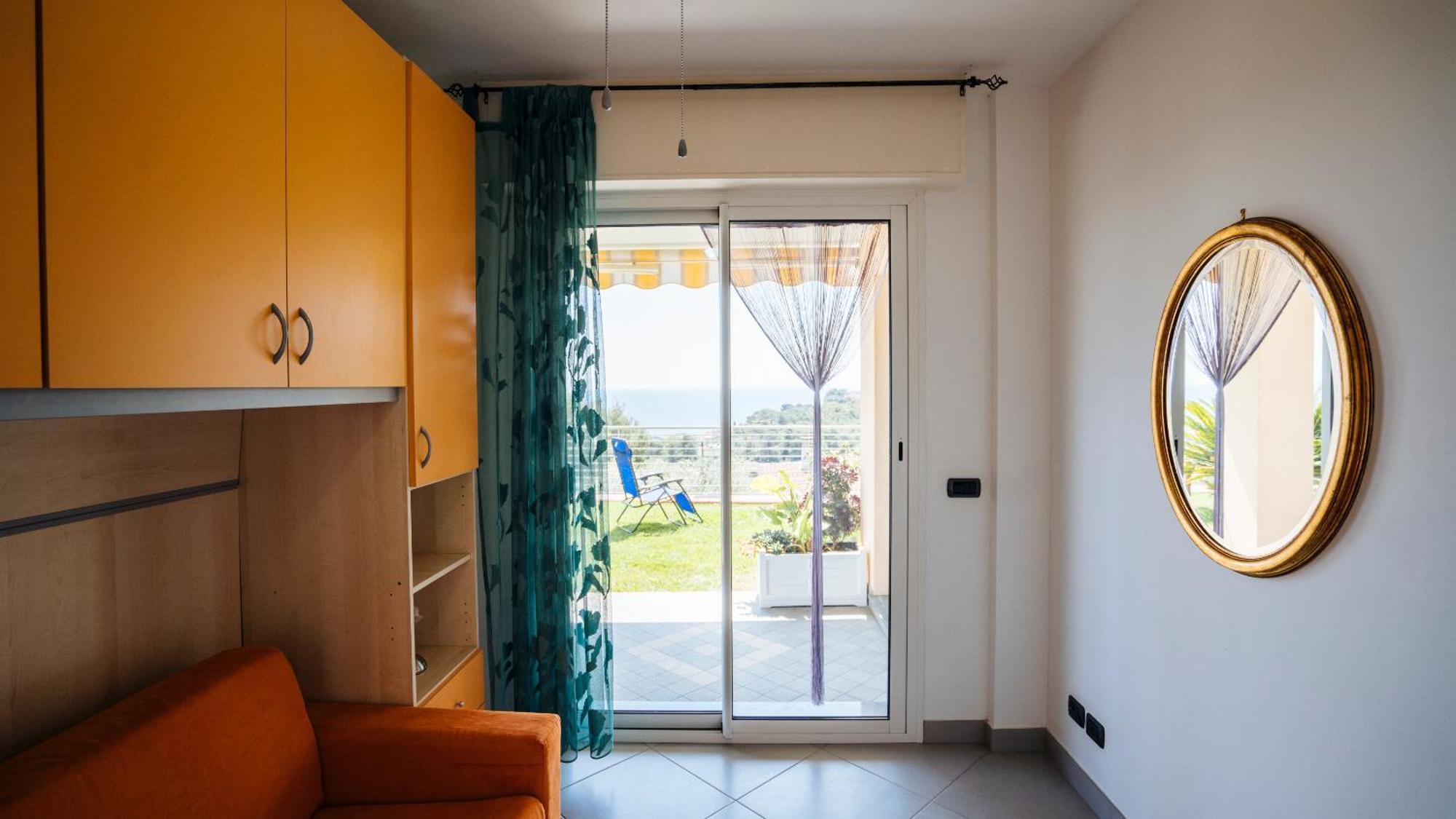 Italianway - Delle Ginestre 28 Appartement Marina dʼMarina dʼAndora Buitenkant foto
