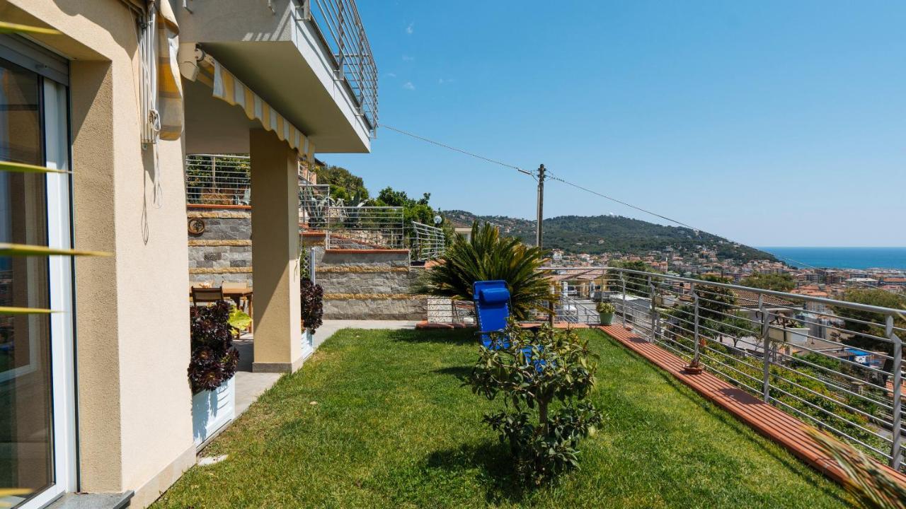 Italianway - Delle Ginestre 28 Appartement Marina dʼMarina dʼAndora Buitenkant foto