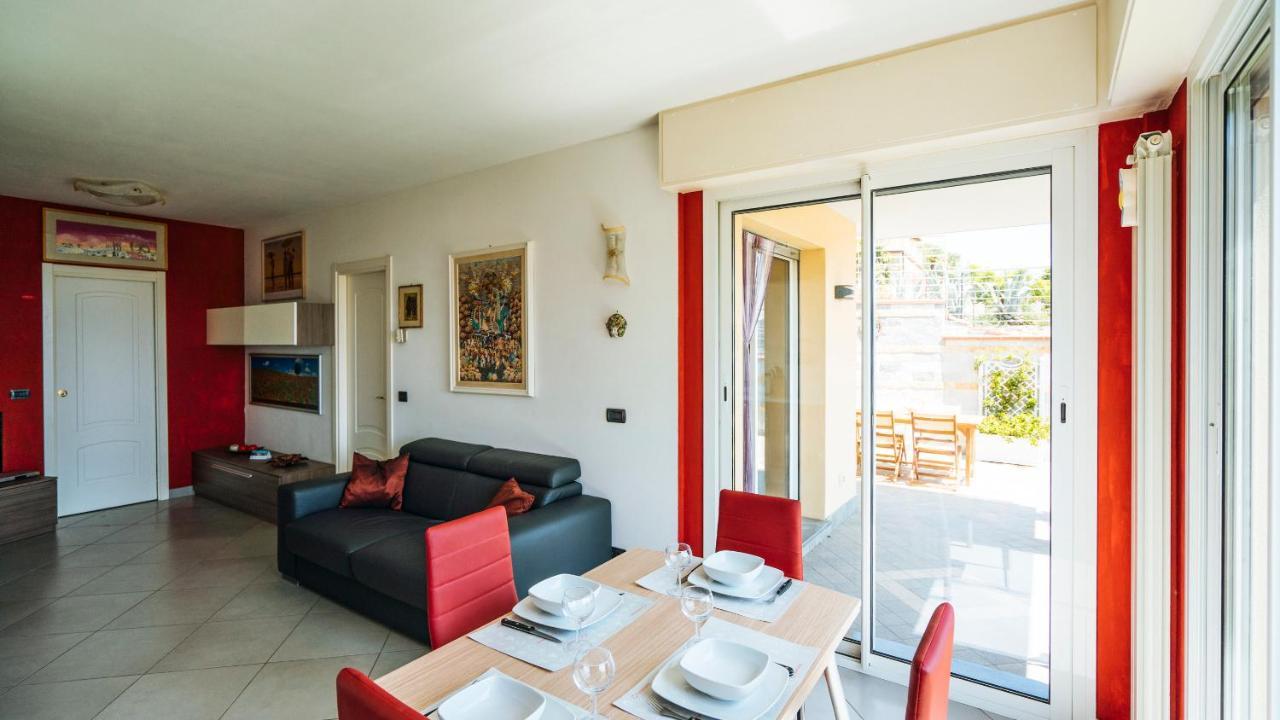 Italianway - Delle Ginestre 28 Appartement Marina dʼMarina dʼAndora Buitenkant foto