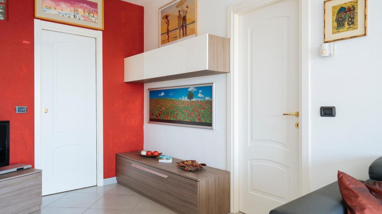 Italianway - Delle Ginestre 28 Appartement Marina dʼMarina dʼAndora Buitenkant foto