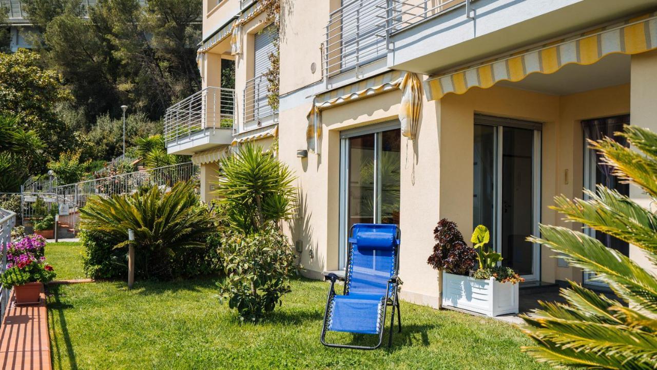 Italianway - Delle Ginestre 28 Appartement Marina dʼMarina dʼAndora Buitenkant foto